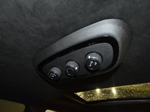 Used 2022 Dodge Durango R/T image 21