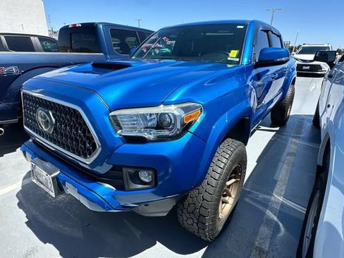 Certified 2018 Toyota Tacoma TRD Sport w/ Technology Package RWD image 2