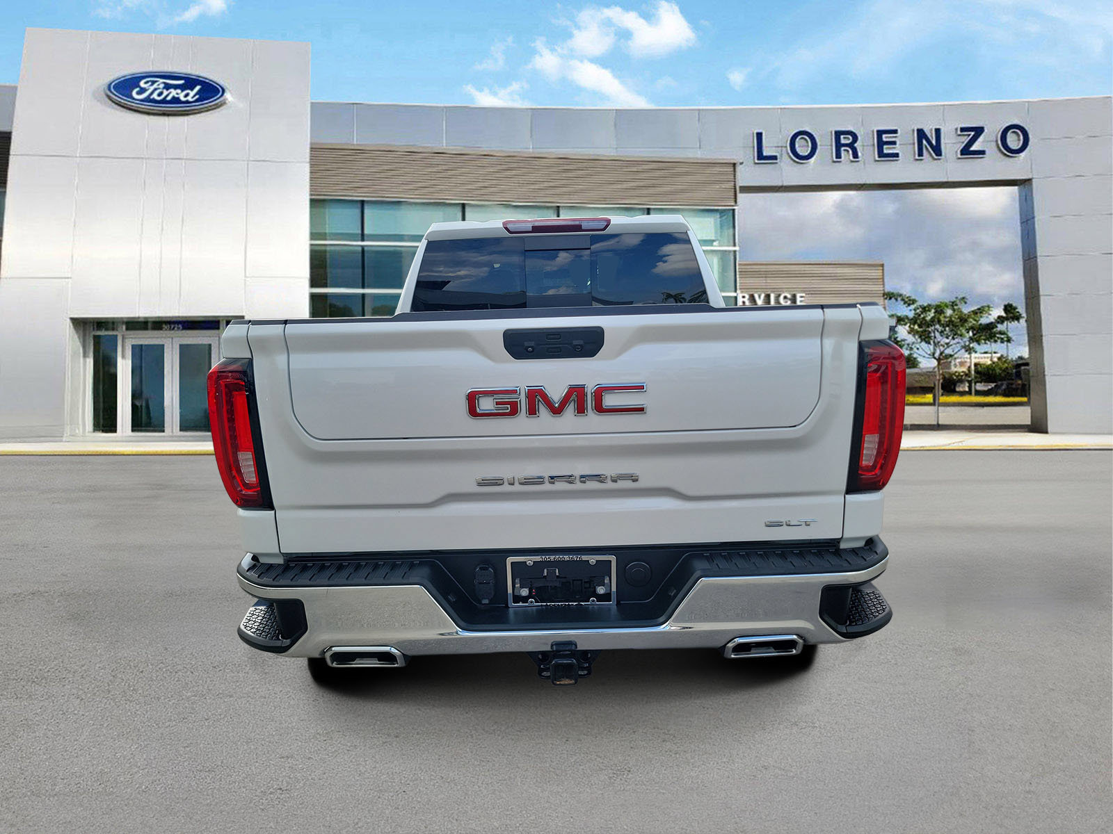 Used 2023 GMC Sierra 1500 SLT w/ SLT Premium Package AWD/4WD image 6