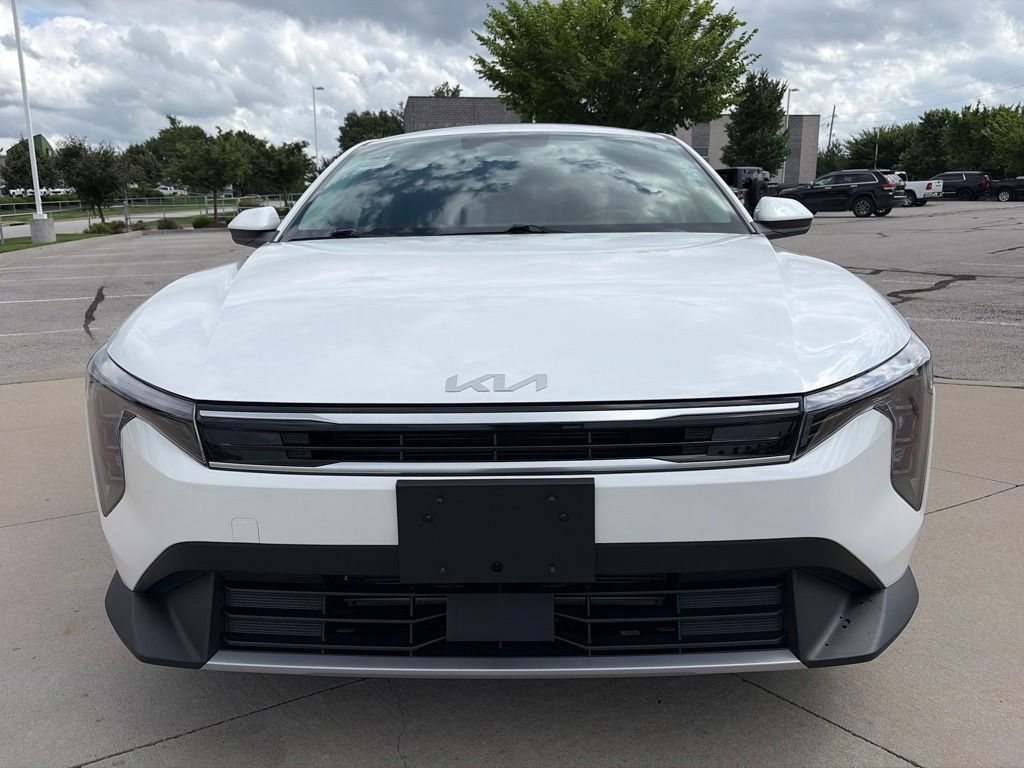 Used 2025 Kia K4 EX FWD image 3
