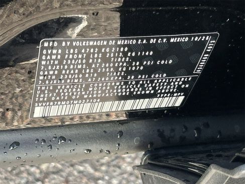 New 2026 Volkswagen Tiguan SE image 27