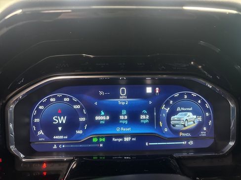 Used 2022 Chevrolet Silverado 1500 LT image 18