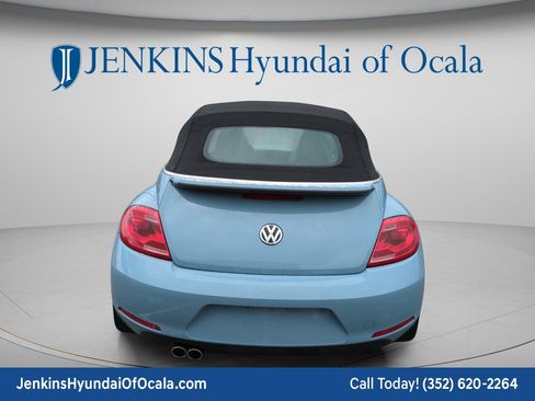 Used 2013 Volkswagen Beetle 2.5 FWD image 4