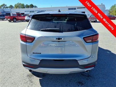 New 2025 Chevrolet Blazer LT w/ Midnight/Sport Edition