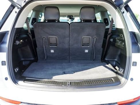 Used 2022 Jeep Grand Cherokee L Limited AWD/4WD image 10