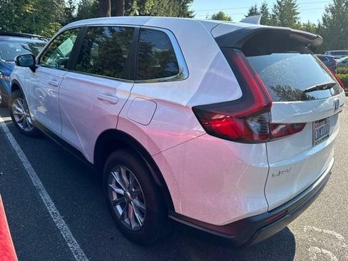 Used 2024 Honda CR-V EX-L image 3