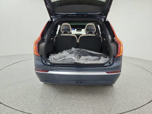New 2026 Volvo XC90 T8 Plus w/ Protection Package AWD/4WD image 27