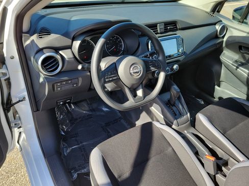 New 2025 Nissan Versa S w/ Trunk Package image 19