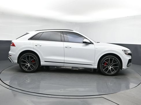 Used 2021 Audi Q8 Premium Plus w/ Premium Plus Package AWD/4WD image 3