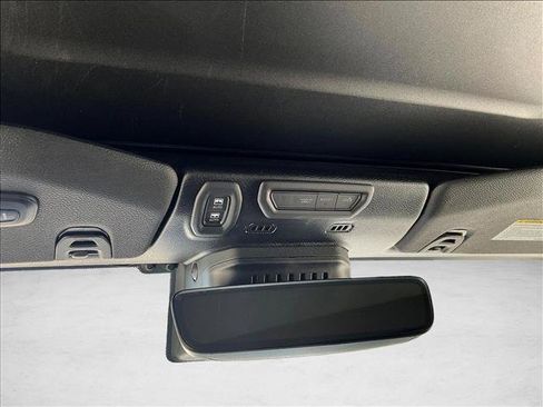 Used 2021 Jeep Wrangler Unlimited Sahara AWD/4WD image 25