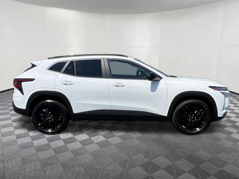 Used 2026 Chevrolet Trax ACTIV w/ Driver Confidence Package FWD image 7