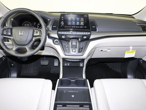 Used 2026 Honda Odyssey EX-L image 8