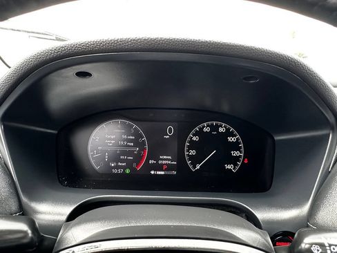 Used 2024 Honda HR-V EX-L image 23