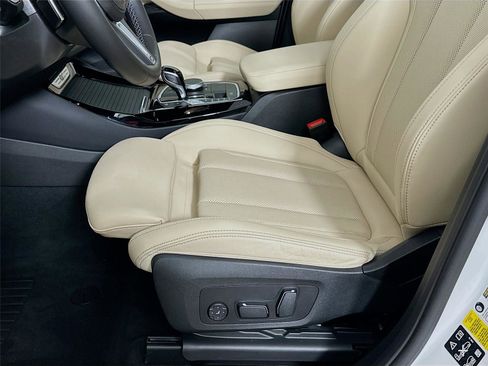 Certified 2024 BMW X3 M40i image 19