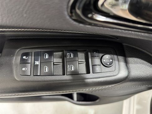 Used 2022 Dodge Durango GT image 16