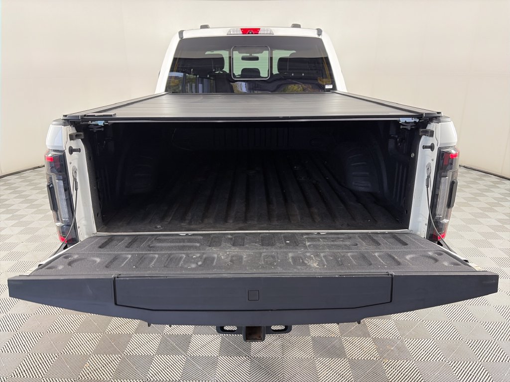 Used 2022 Ford F350 Platinum w/ Tremor Off-Road Package AWD/4WD image 28