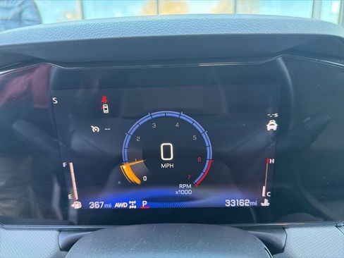 Used 2025 Chevrolet TrailBlazer LT AWD/4WD image 20