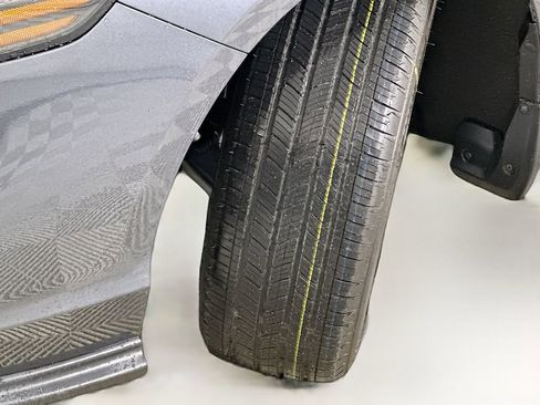 Used 2025 Honda Accord LX image 25