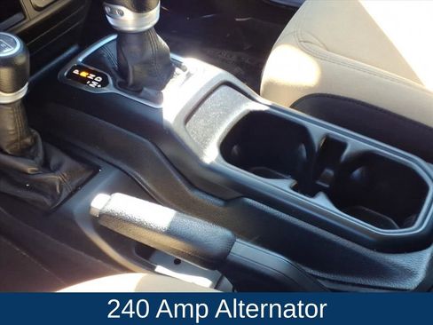 Used 2022 Jeep Wrangler Unlimited Willys image 10