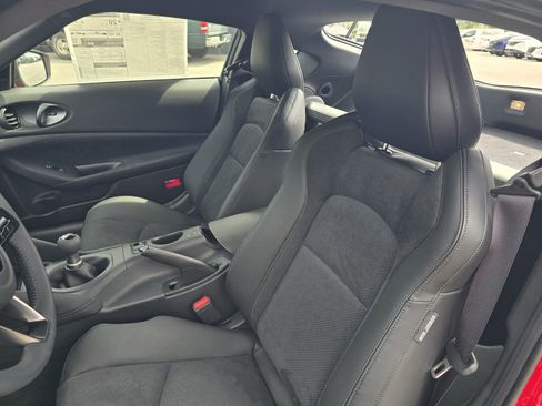 New 2026 Nissan Z Performance w/ Floor Mat Package RWD image 12