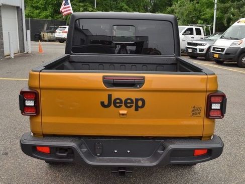 New 2026 Jeep Gladiator Sport AWD/4WD image 7