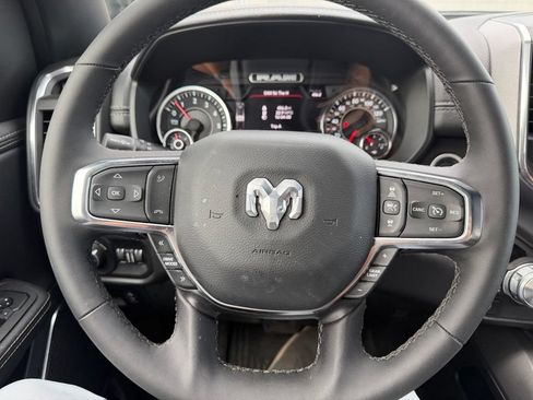 Used 2025 RAM 1500 Laramie w/ Sport Appearance Package AWD/4WD image 19