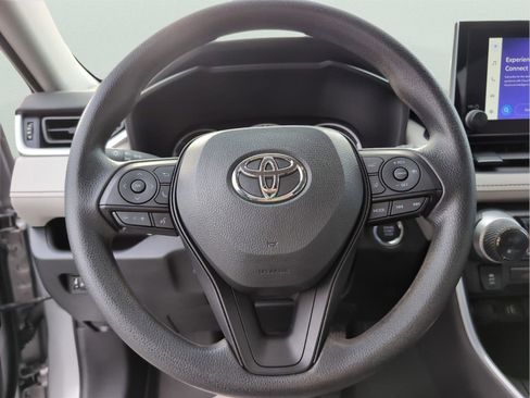Used 2024 Toyota RAV4 XLE image 18