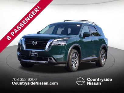 Used 2025 Nissan Pathfinder SL