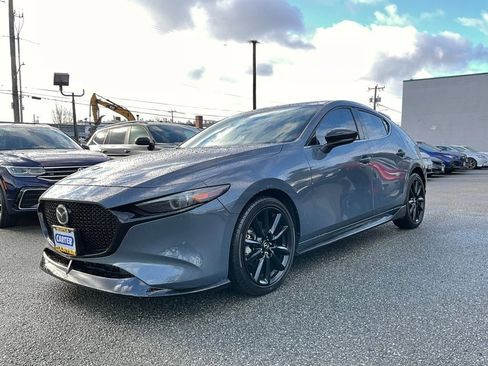 Used 2020 MAZDA MAZDA3 AWD Hatchback w/ Appearance Package image 4