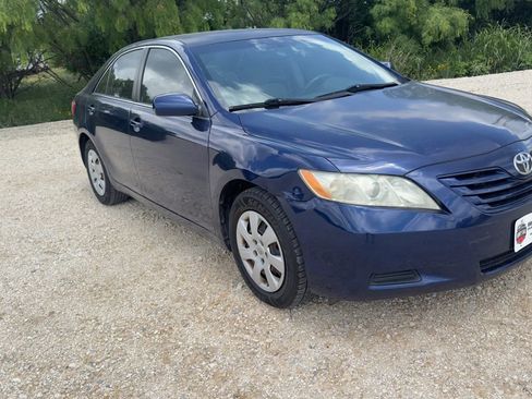 Used 2009 Toyota Camry LE image 7