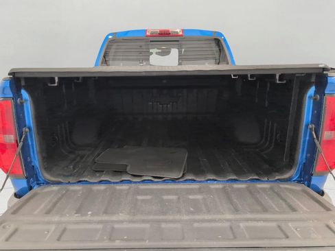 Used 2021 Chevrolet Colorado LT w/ Safety Package AWD/4WD image 15