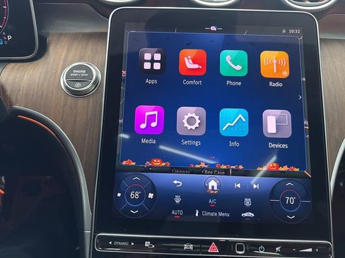 Used 2025 Mercedes-Benz C 300 Sedan image 34