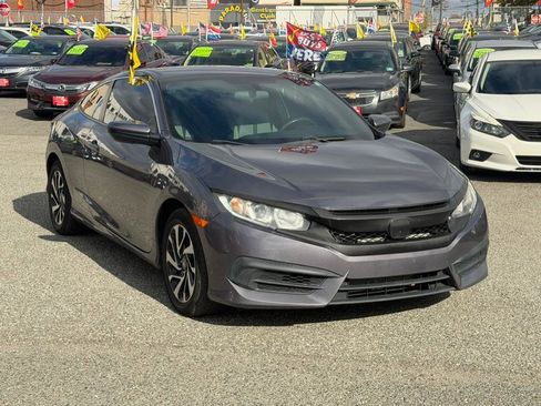 Used 2017 Honda Civic LX image 3