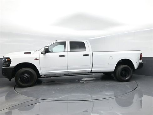 Used 2025 RAM 3500 Tradesman image 5