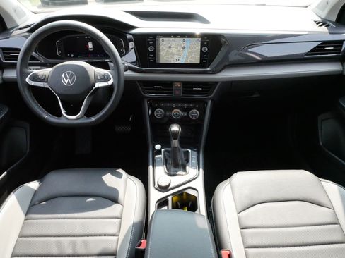 Certified 2023 Volkswagen Taos SEL AWD/4WD image 10