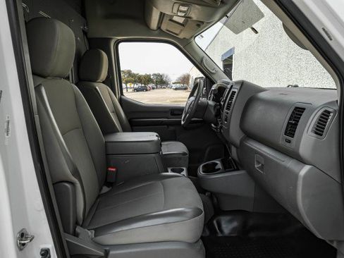 Used 2021 Nissan NV 2500 SV w/ Navigation Package image 34
