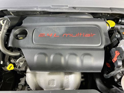 Used 2022 Jeep Compass Trailhawk w/ Trailhawk Convenience Group AWD/4WD image 27