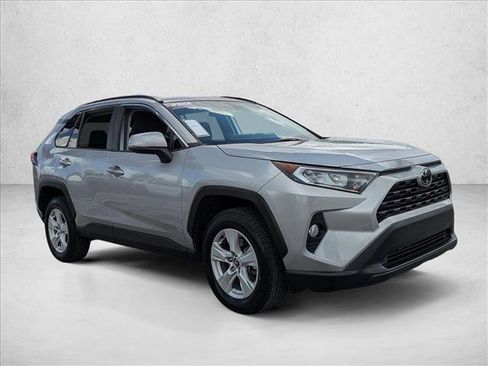 Certified 2020 Toyota RAV4 XLE image 3