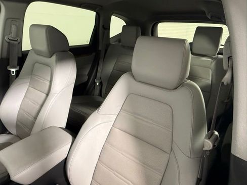 Used 2017 Honda CR-V Touring image 32