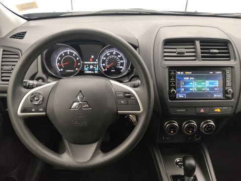 Used 2024 Mitsubishi Outlander Sport ES AWD/4WD image 22