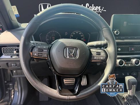 Used 2025 Honda Civic Sport image 12
