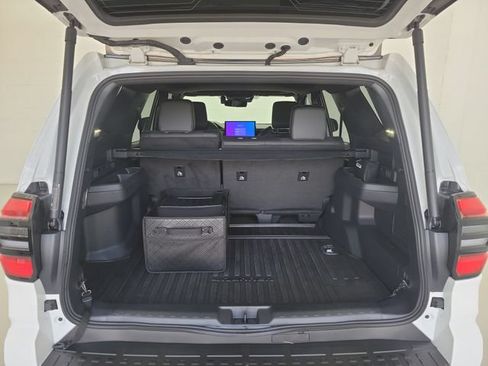 Used 2025 Toyota 4Runner TRD Off-Road Premium w/ Tow Technology Package AWD/4WD image 9