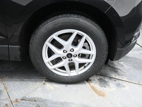 Used 2024 Ford Edge SEL image 18