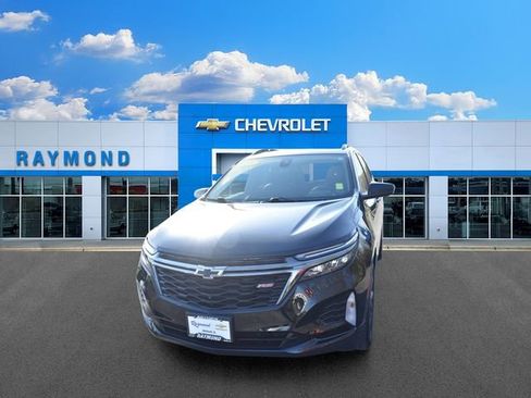 Certified 2023 Chevrolet Equinox RS w/ RS Leather Package AWD/4WD image 8