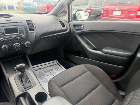 Used 2014 Kia Forte LX FWD image 19