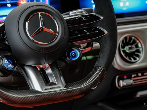 Used 2027 Mercedes-Benz G 63 AMG 4MATIC image 48