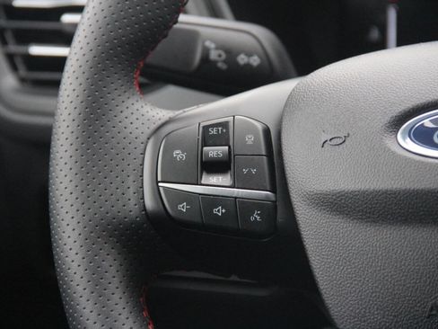 Certified 2024 Ford Escape ST-Line w/ Tech Pack #1 image 17