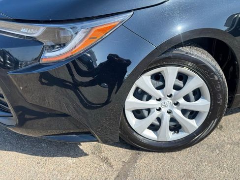 Used 2024 Toyota Corolla LE image 7