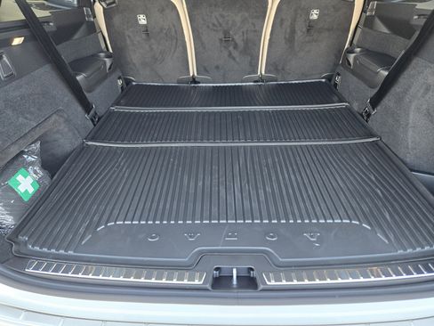 New 2026 Volvo XC90 B6 Plus w/ Protection Package Premier image 33