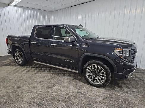Used 2023 GMC Sierra 1500 Denali Ultimate image 1